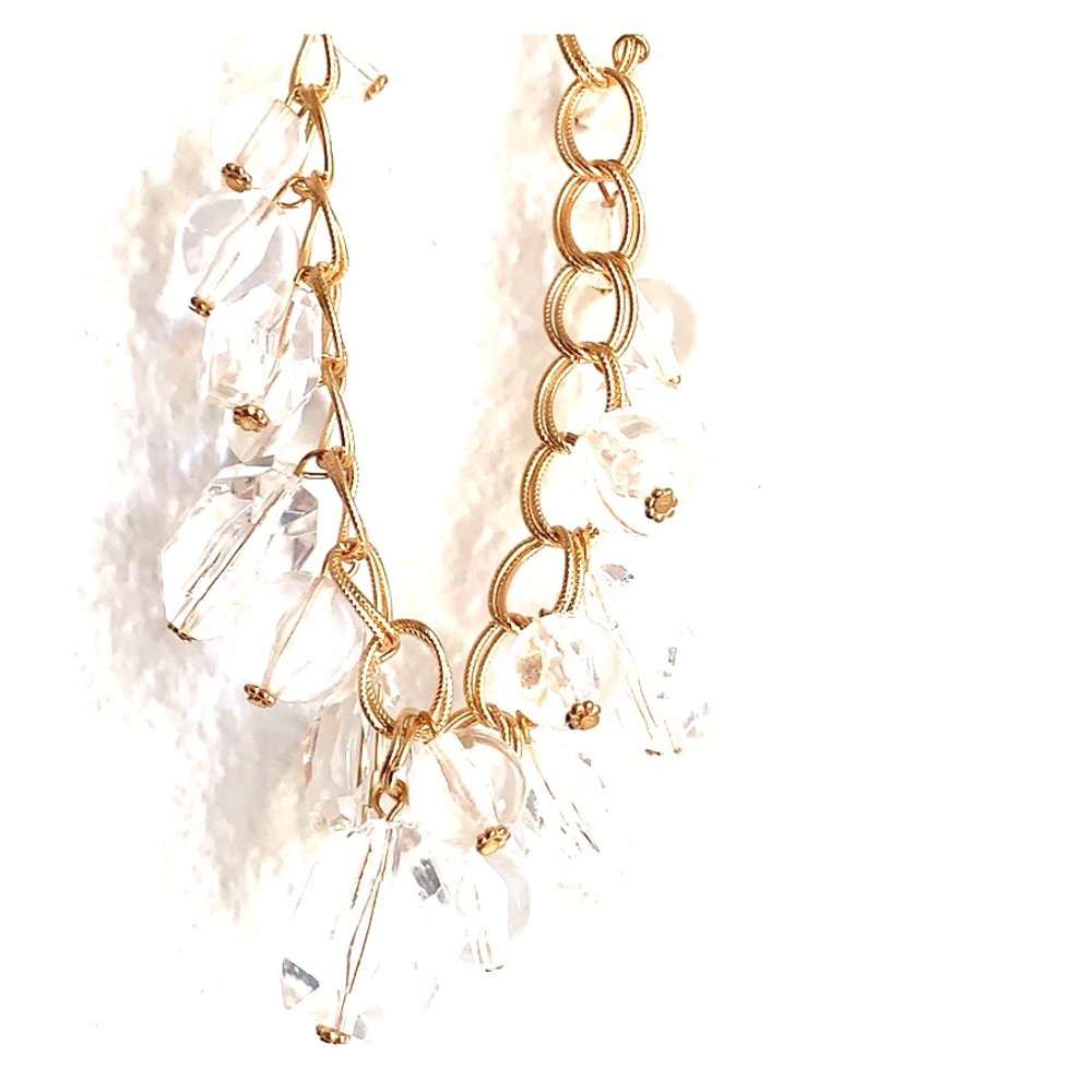 Paparazzi necklace with free matching earrings